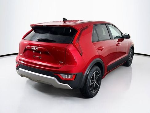 New 2026 Kia Niro LX FWD image 5