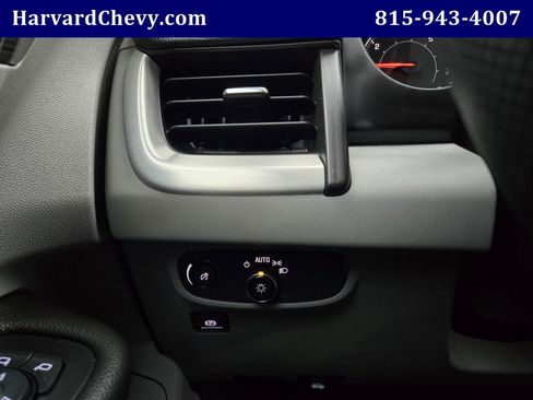 Used 2024 GMC Terrain SLE image 20