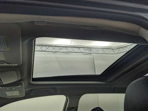 Certified 2024 Subaru Forester Premium AWD/4WD image 15