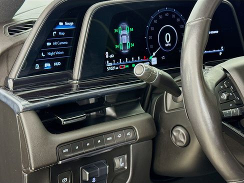 Used 2021 Cadillac Escalade ESV Sport w/ Driver Assist Tech Package image 10