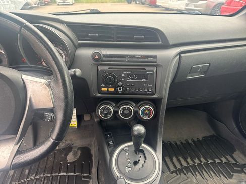 Used 2012 Scion tC FWD image 10