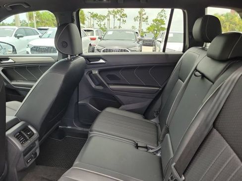 Used 2024 Volkswagen Tiguan SE R-Line AWD/4WD image 13