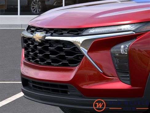 New 2026 Chevrolet Trax LS w/ LS Convenience Package FWD image 15