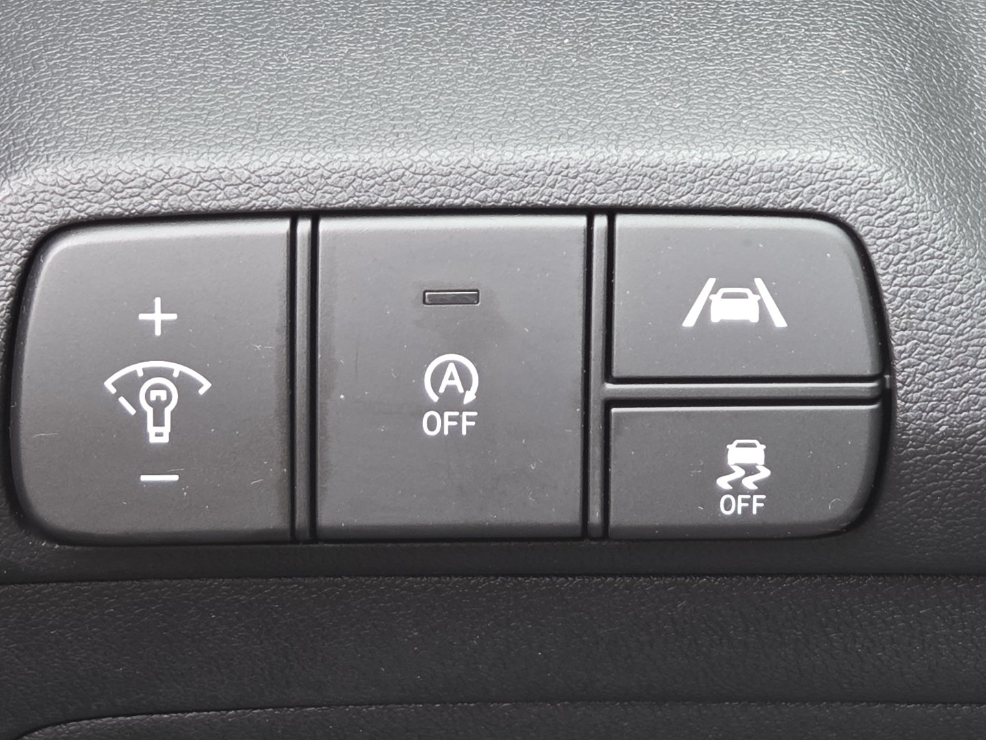Used 2021 Hyundai Elantra SE FWD image 32