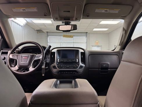 Used 2017 GMC Sierra 1500 SLT w/ Suspension Package, Off-Road image 20