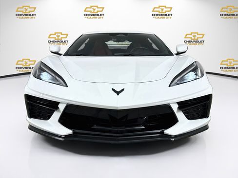 Used 2024 Chevrolet Corvette Stingray Coupe w/ 1LT RWD image 2