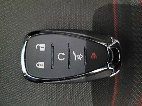 Used 2023 Chevrolet Equinox RS image 32