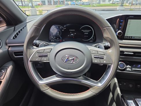 Used 2023 Hyundai Sonata SEL Plus FWD image 11
