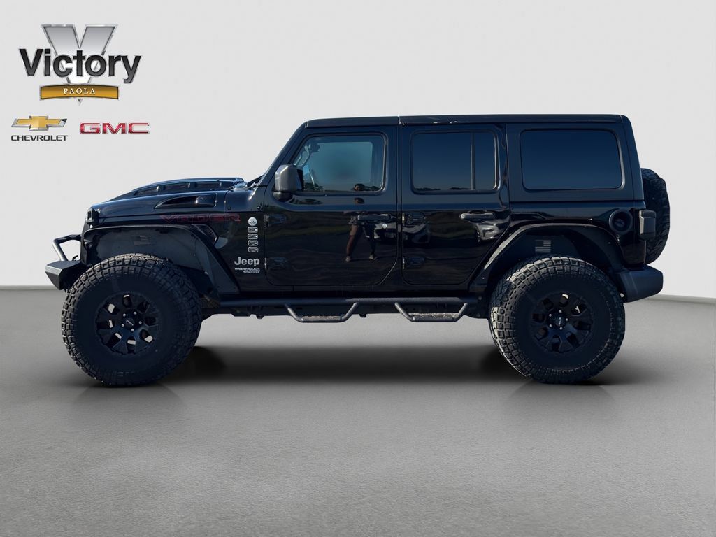 Used 2018 Jeep Wrangler Unlimited Sport S AWD/4WD image 3