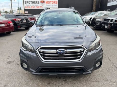 Used 2018 Subaru Outback 2.5i Premium image 6