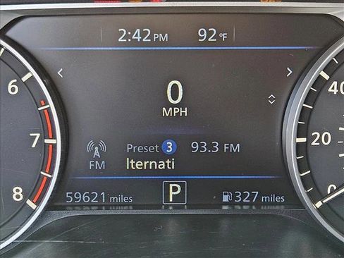Used 2024 Nissan Altima 2.5 SV FWD image 12