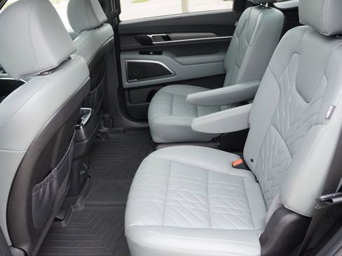 Used 2023 Kia Telluride SX X-Pro AWD/4WD image 17
