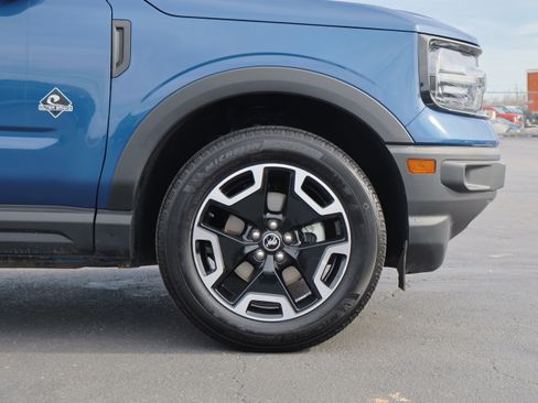 Used 2024 Ford Bronco Sport Outer Banks image 10