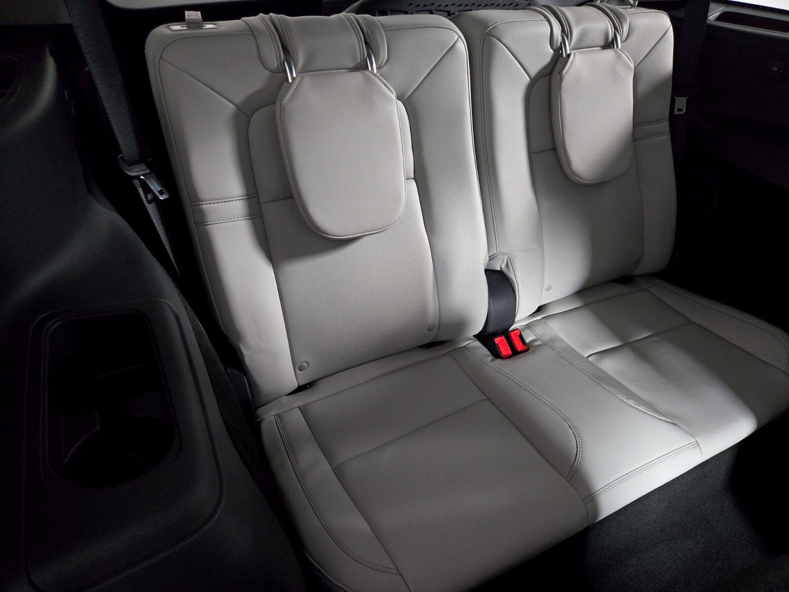 New 2026 Lincoln Aviator AWD w/ Jet Appearance Package image 20