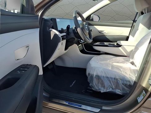 New 2026 Hyundai Tucson SEL image 13