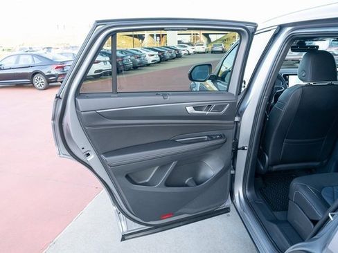 New 2026 Volkswagen Atlas Cross Sport SEL Premium R-Line image 12