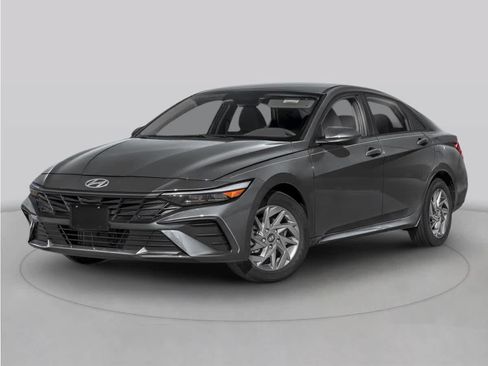 Used 2025 Hyundai Elantra SEL FWD image 1