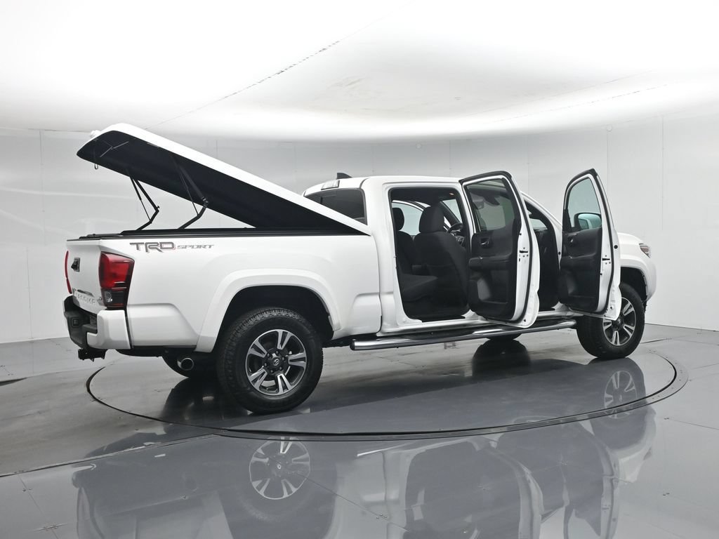 Used 2019 Toyota Tacoma TRD Sport RWD image 6