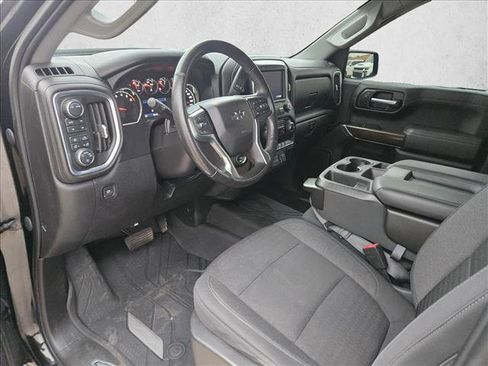 Used 2020 Chevrolet Silverado 1500 LT Trail Boss w/ Bed Protection Package AWD/4WD image 15
