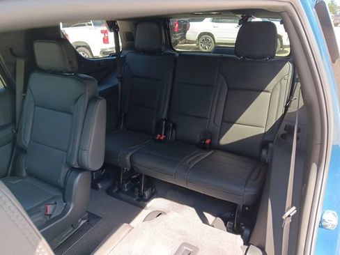 New 2026 GMC Yukon Denali AWD/4WD image 8