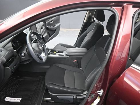 Used 2024 Nissan Sentra SV w/ All-Weather Package FWD image 9