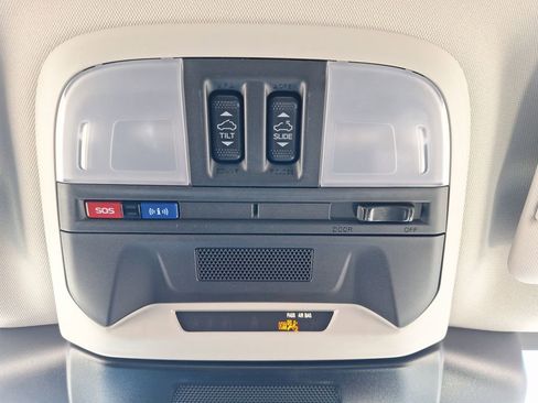 Certified 2025 Subaru Crosstrek 2.5i Limited w/ Popular Package #3A image 25