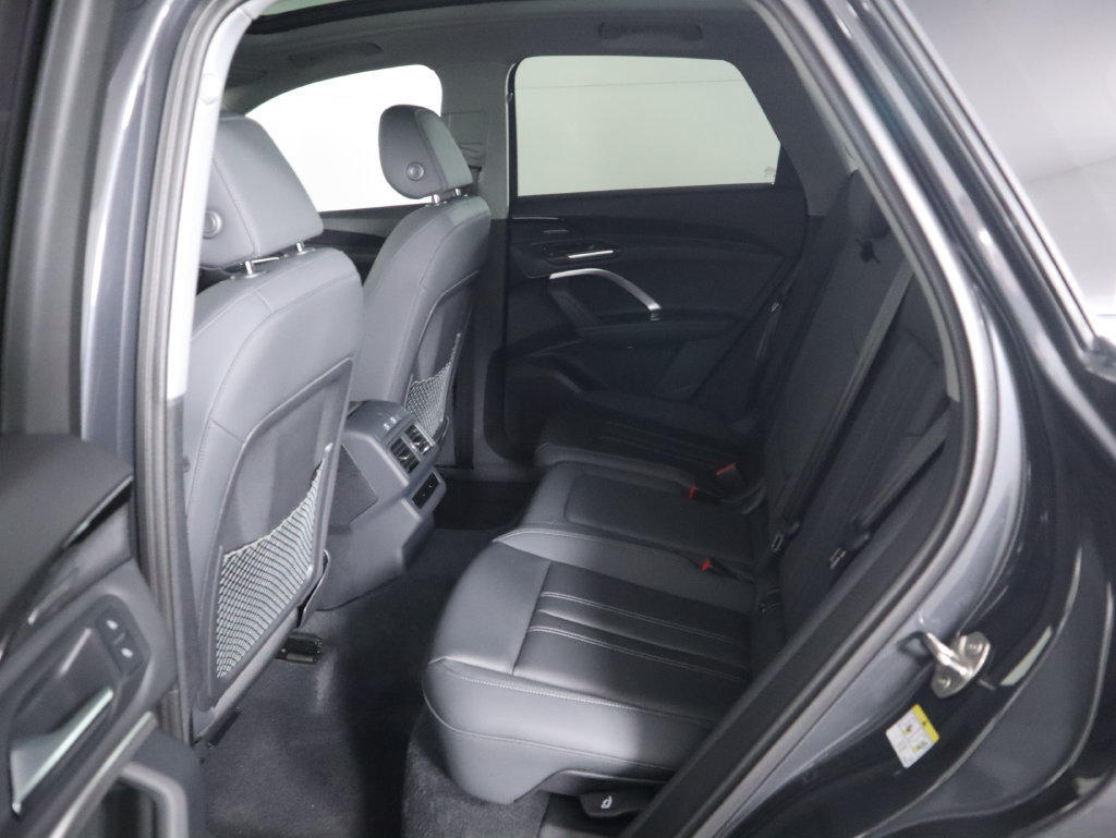 Used 2025 Audi Q5 Premium w/ Premium Plus AWD/4WD image 24