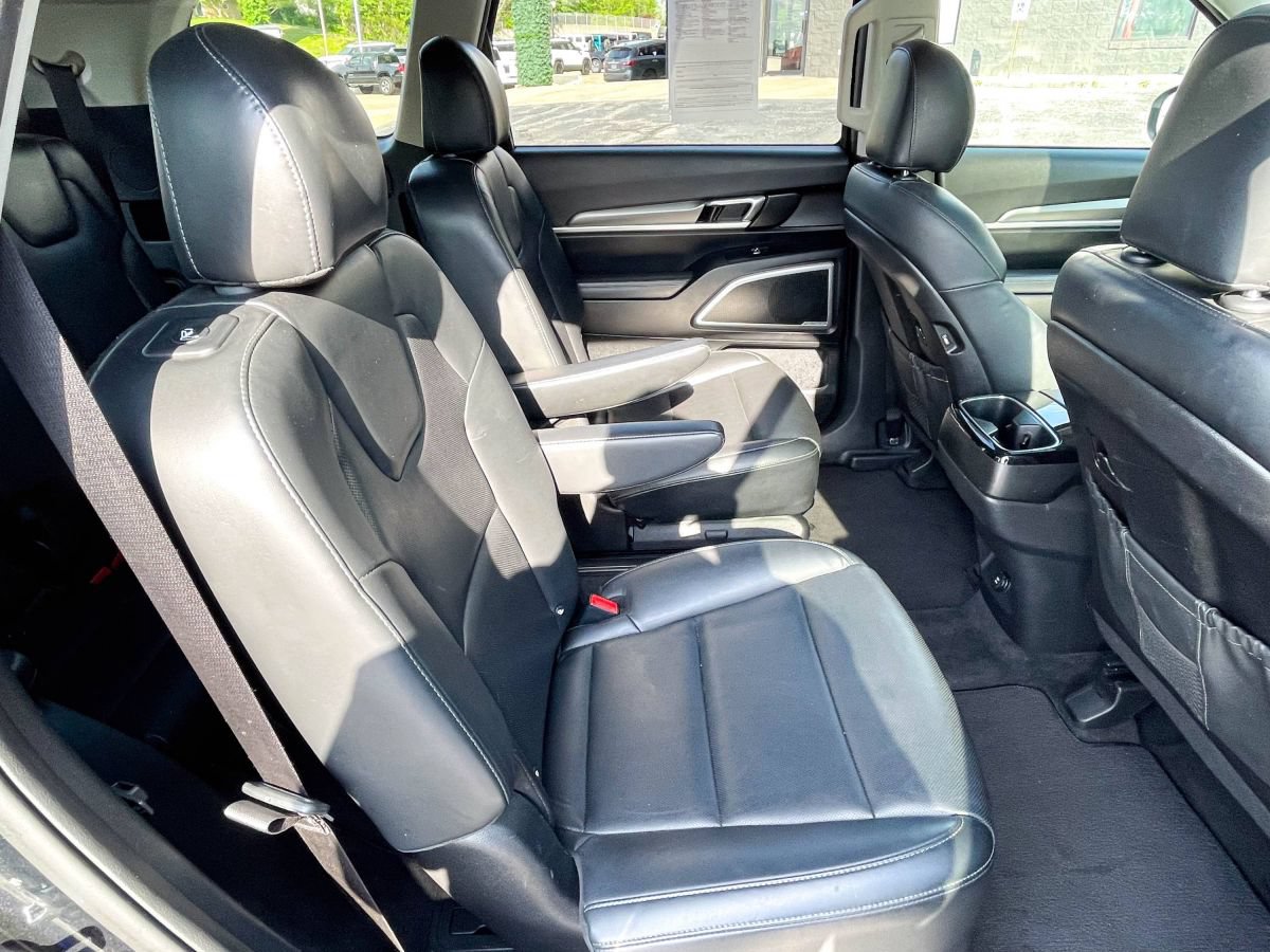 Used 2021 Kia Telluride S AWD/4WD image 13