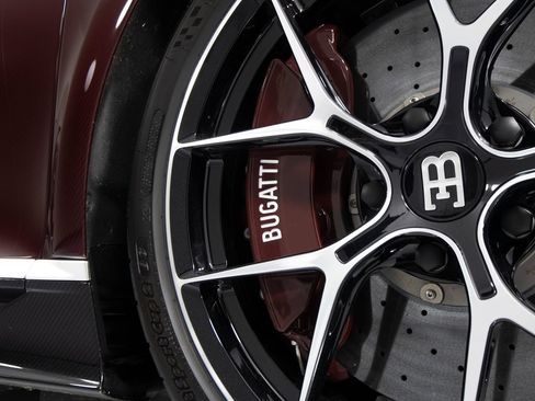 Used 2019 Bugatti Chiron AWD/4WD image 98