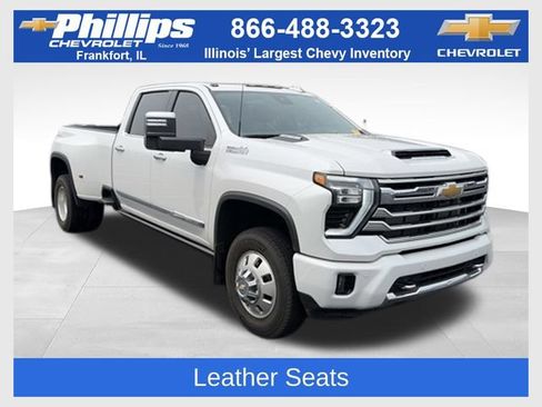 Used 2024 Chevrolet Silverado 3500 High Country w/ Technology Package AWD/4WD image 1