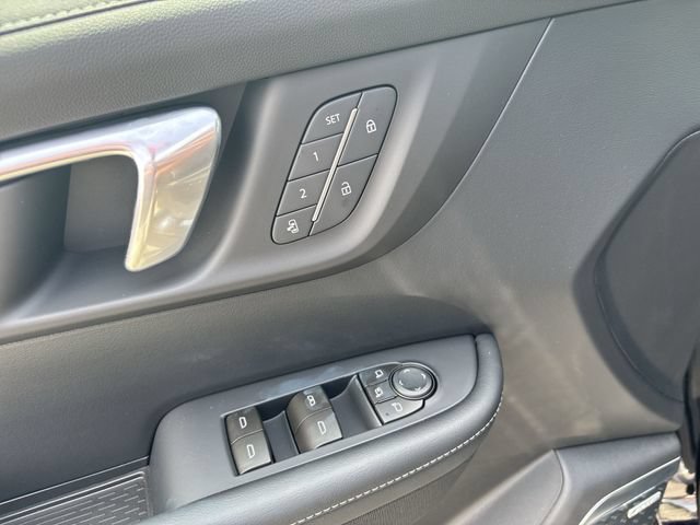 New 2026 Buick Enclave Preferred w/ Power Package FWD image 13