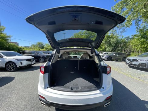 Used 2024 Acura RDX SH-AWD image 23