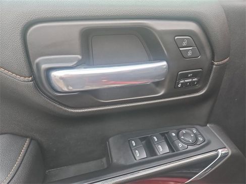 Used 2021 GMC Sierra 1500 AT4 w/ AT4 Value Package image 24