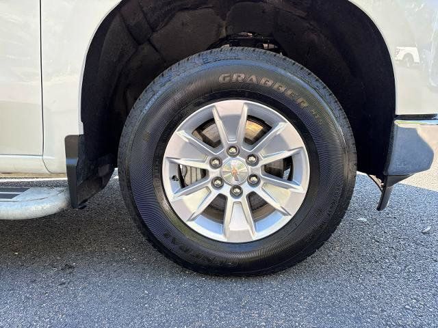 Used 2025 Chevrolet Silverado 1500 W/T RWD image 12