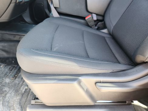 New 2025 GMC Sierra 2500 Pro w/ Convenience Package image 18