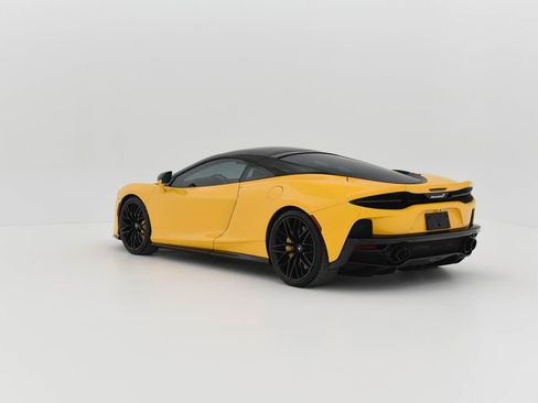 Used 2023 McLaren GT image 5