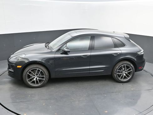 New 2025 Porsche Macan image 39