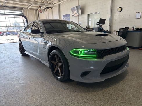 Used 2021 Dodge Charger R/T w/ Plus Group image 2
