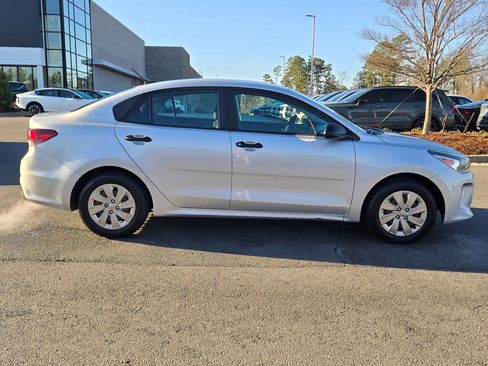 Used 2018 Kia Rio LX image 8