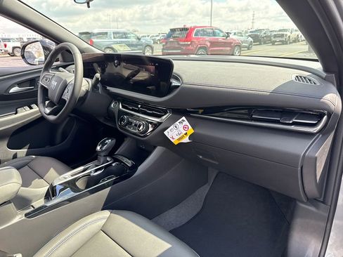 New 2026 Buick Envista Sport Touring w/ Convenience I Package FWD image 39