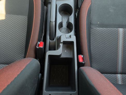 Used 2025 Nissan Versa SR w/ Trunk Package FWD image 11
