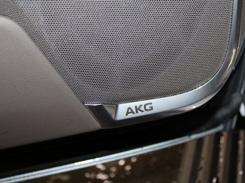 New 2026 Cadillac Escalade ESV Luxury w/ Touring Package image 14