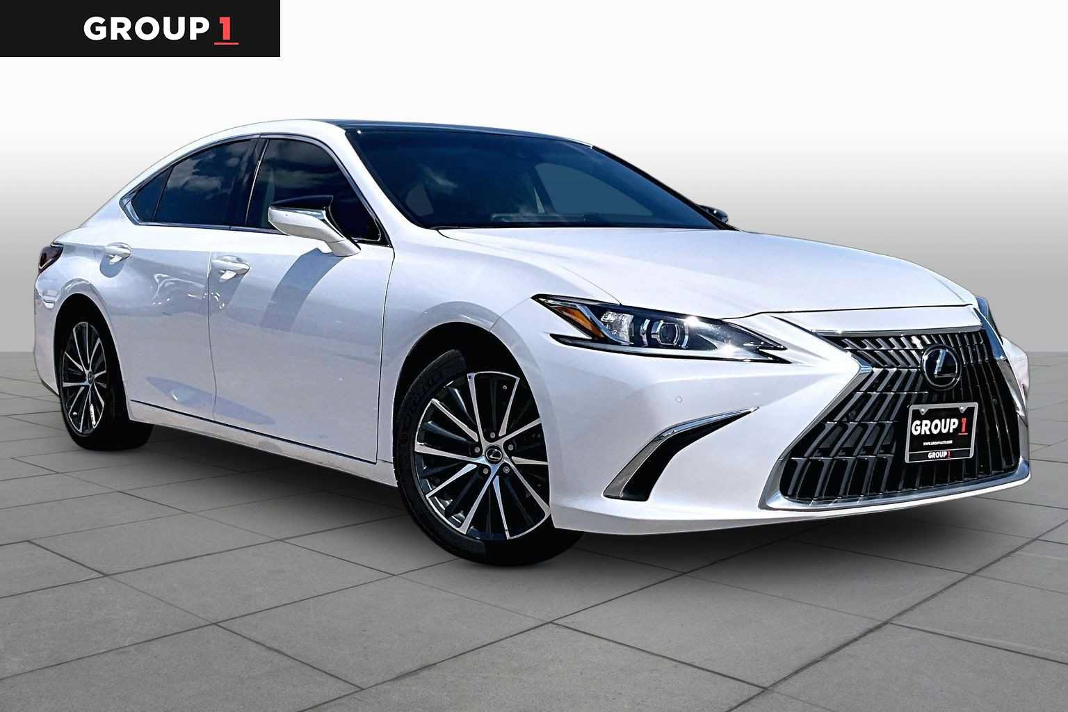 Used 2023 Lexus ES 350 w/ Premium Package FWD image 3