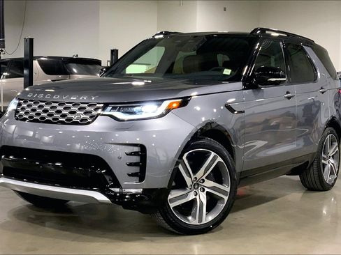 New 2026 Land Rover Discovery Limited Edition image 1