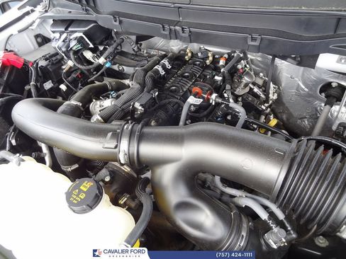 Certified 2024 Ford F150 Platinum w/ FX4 Off-Road Package image 52