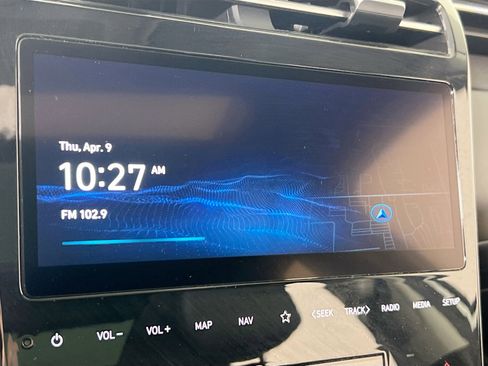 Used 2023 Hyundai Tucson Limited w/ Cargo Package image 15