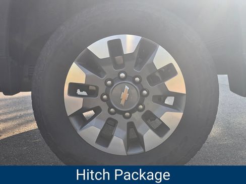 Certified 2025 Chevrolet Silverado 2500 LT w/ Safety Package AWD/4WD image 8