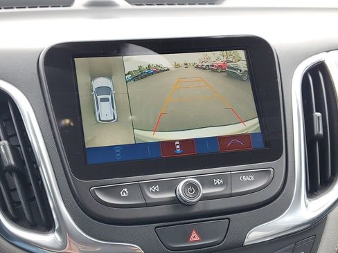 Used 2018 Chevrolet Equinox Premier AWD/4WD image 15