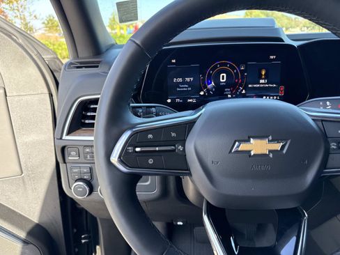 Used 2025 Chevrolet Tahoe High Country image 30