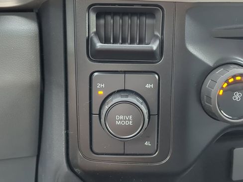 New 2025 Ford F350 XL w/ XL Chrome Package image 20